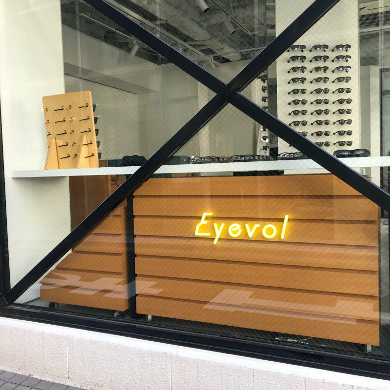 EYEVOLの店舗の様子